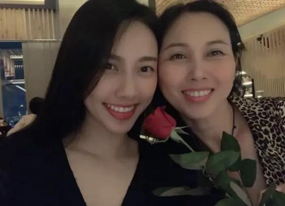 Mẹ ruột Hoa hậu Thùy Tiên viết tâm thư tự minh oan cho bản thân trước tin đồn bỏ rơi con gái - Ảnh 1